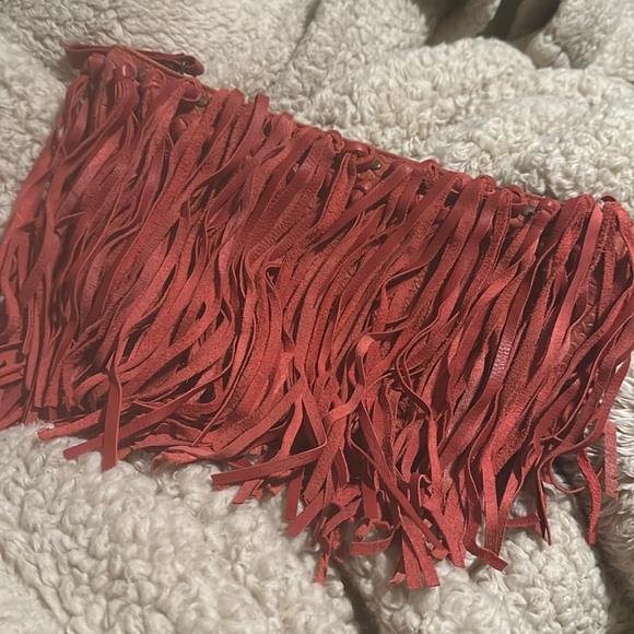 House of Harlow fringe clutch - Picture 1 of 11